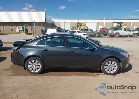 2013 Buick Regal из США, поврежденный, VIN 2G4GR5ER3D9247903